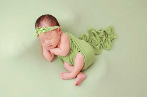 伊犁六个月宝宝有眼屎